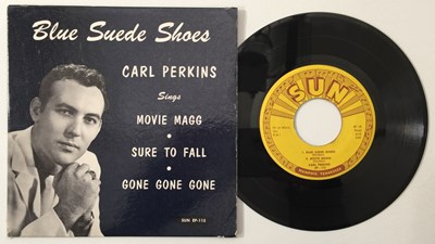 Lot 359 - CARL PERKINS - BLUE SUEDE SHOES EP (US ROCKABILLY - SUN RECORDS - EP 115)