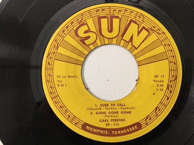 Lot 359 - CARL PERKINS - BLUE SUEDE SHOES EP (US ROCKABILLY - SUN RECORDS - EP 115)