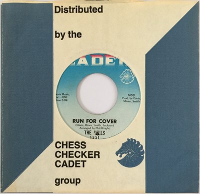 Lot 136 - THE DELLS - RUN FOR COVER 7" (CADET 5551)