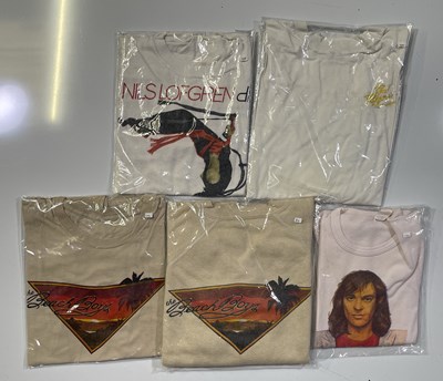 Lot 338 - FIVE ASSORTED TOUR T-SHIRTS C 1980S/90S - THE BEACH BOYS/NILS LOFGREN/PAUL RODGERS.