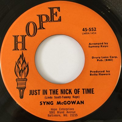Lot 38 - SYNG MCGOWAN - LONELINESS IS A PLEASURE/ JUST IN THE NICK OF TIME 7" (US SOUL - HOPE 45-553)