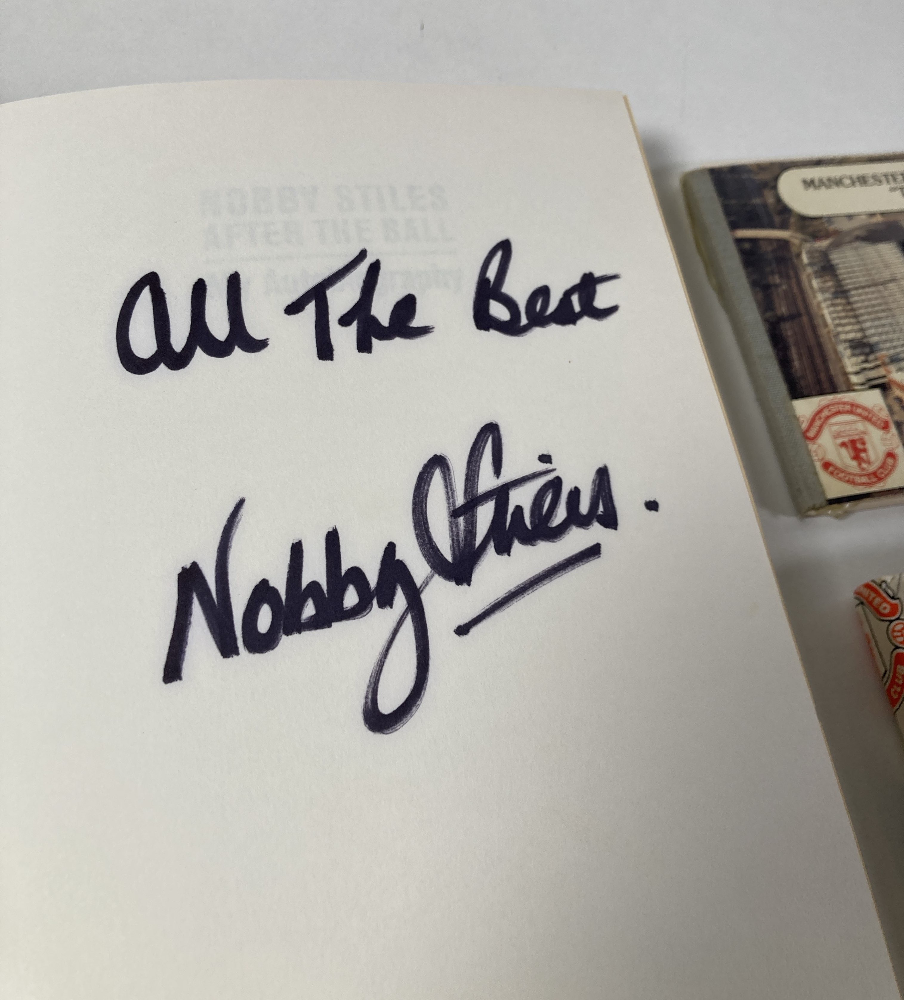 Lot 46 MANCHESTER UNITED SIGNED MEMORABILIA lot-46-manchester-united-signed-memorabilia