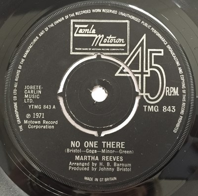 Lot 216 - MARTHA REEVES - NO ONE THERE 7" (TAMLA MOTOWN - TMG 843)