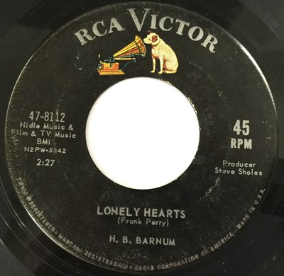 Lot 81 - H.B. BARNUM - IT HURTS TOO MUCH TO CRY 7" (ORIGINAL US COPY - RCA VICTOR 47-8112)