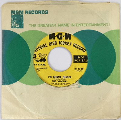 Lot 239 - THE VELOURS - I'M GONNA CHANGE 7" (PROMO - MGM K13780)