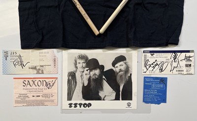 Lot 243 - SAXON/HARD ROCK - SIGNED ITEMS INC ZZ TOP / STEVE VAI.
