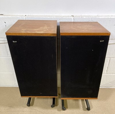 Lot 4 - B&W DM2 SPEAKERS PAIR.