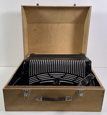 Lot 50 - HOHNER AMATI VIII ACCORDIAN