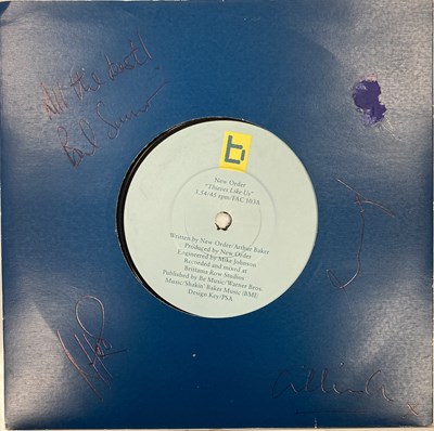 Lot 319 - NEW ORDER SIGNED 7" SINGLE