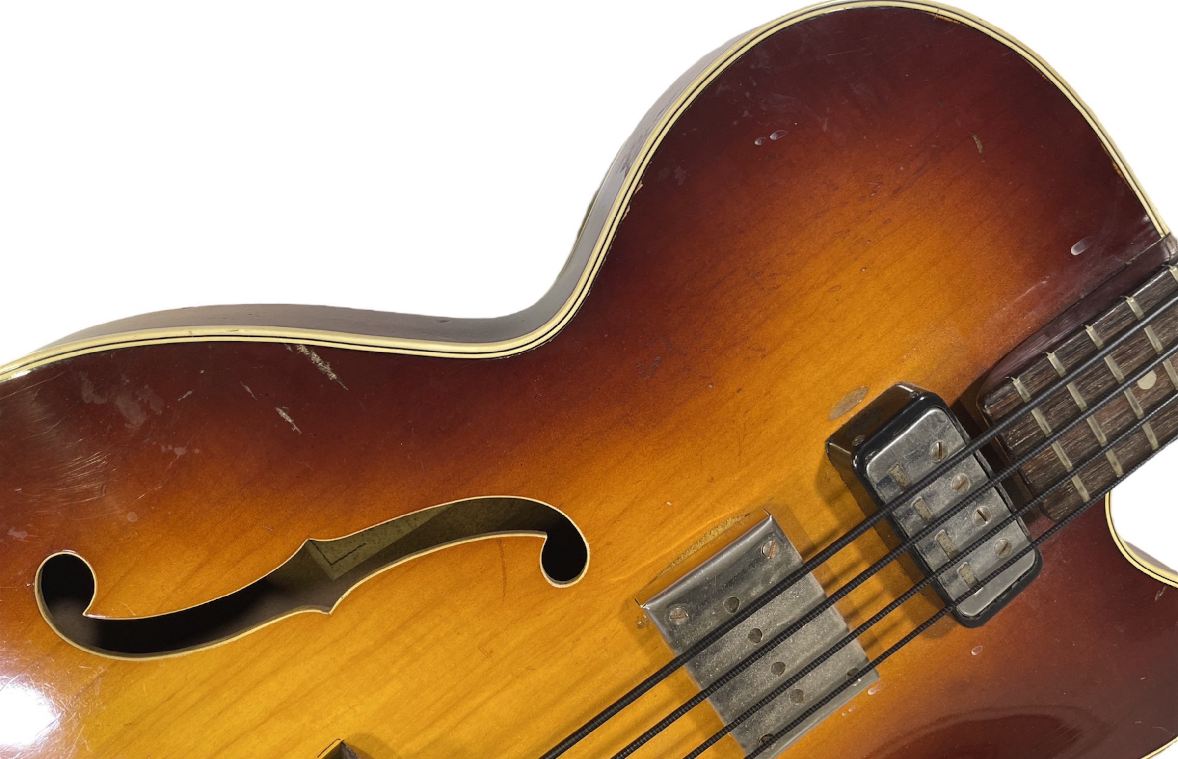 Lot 285 VINTAGE HOFNER 5144/05 BASS GUITAR.