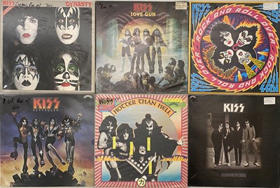 Lot 626 - KISS - UK RED VINYL LP PACK