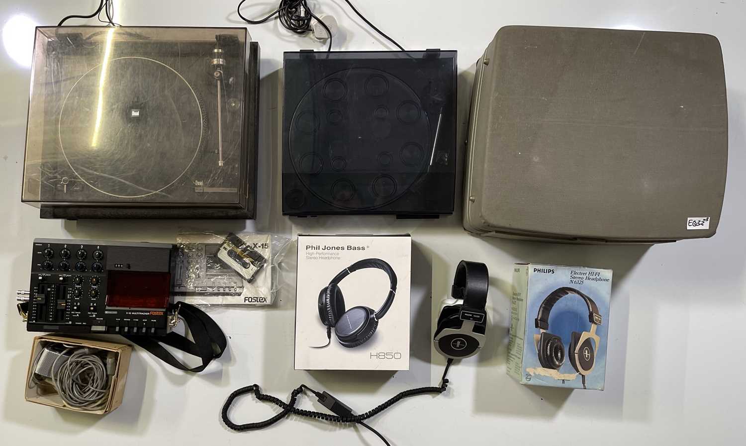 Lot 34 - TURNTABLES, TAPE RECORDER & HEADPHONES(AIWA, DUAL, STELLAPHONE)