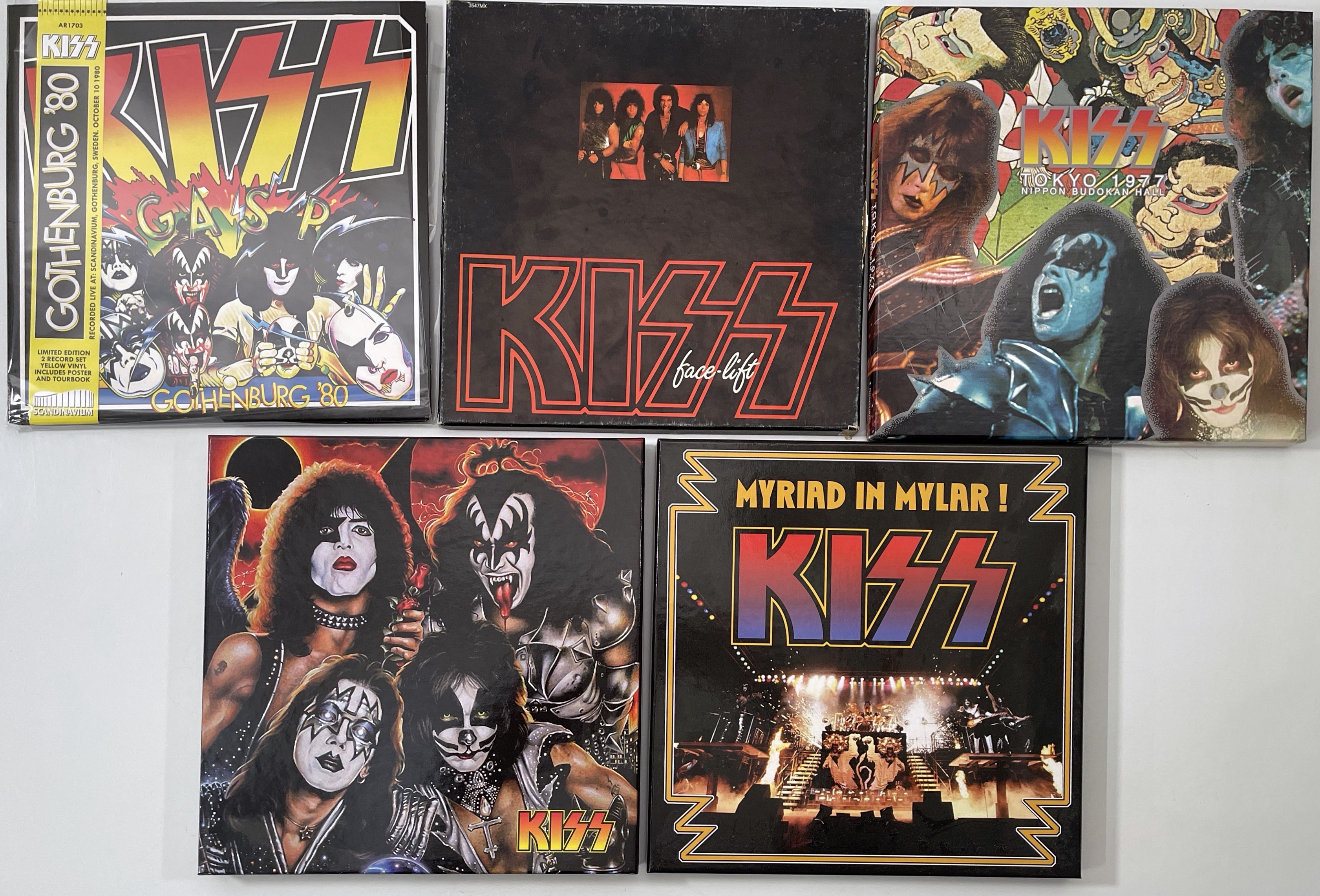 Lot 646 - KISS - LP BOX SETS