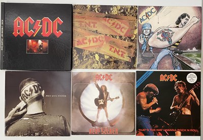 Lot 689 - ACDC - LP / 12" COLLECTION