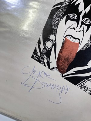 Lot 446 - KISS - SIGNED LPS.