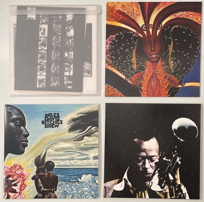 Lot 830 - MILES DAVIS - LP BOX SETS