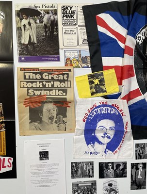 Lot 535 - SEX PISTOLS - CUTTINGS/VINYL/MEMORABILIA PACK.