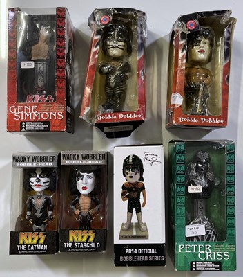 Lot 456 - KISS - FIGURES AND COLLECTABLES.