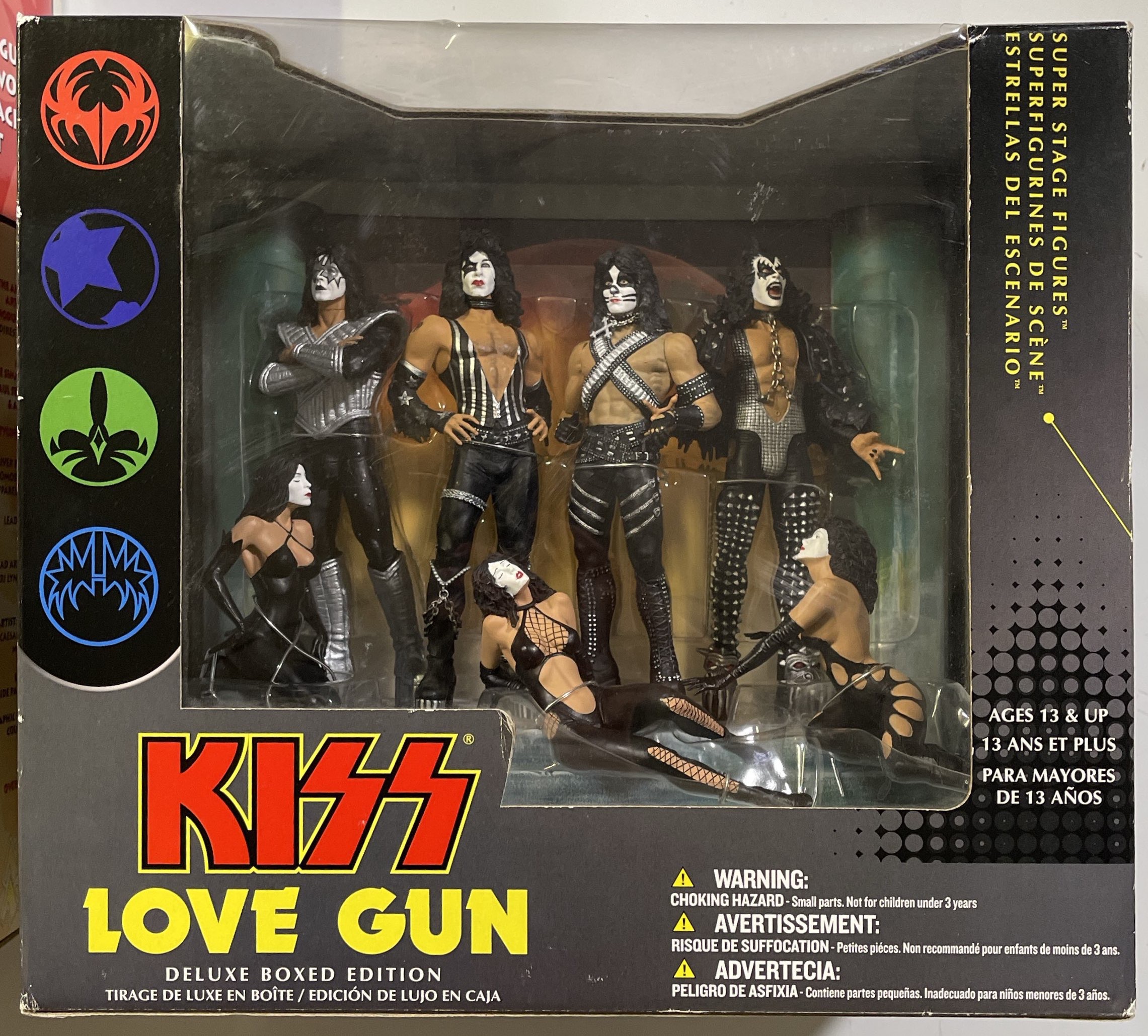 Lot 463 - KISS - LOVE GUN FIGURINES.