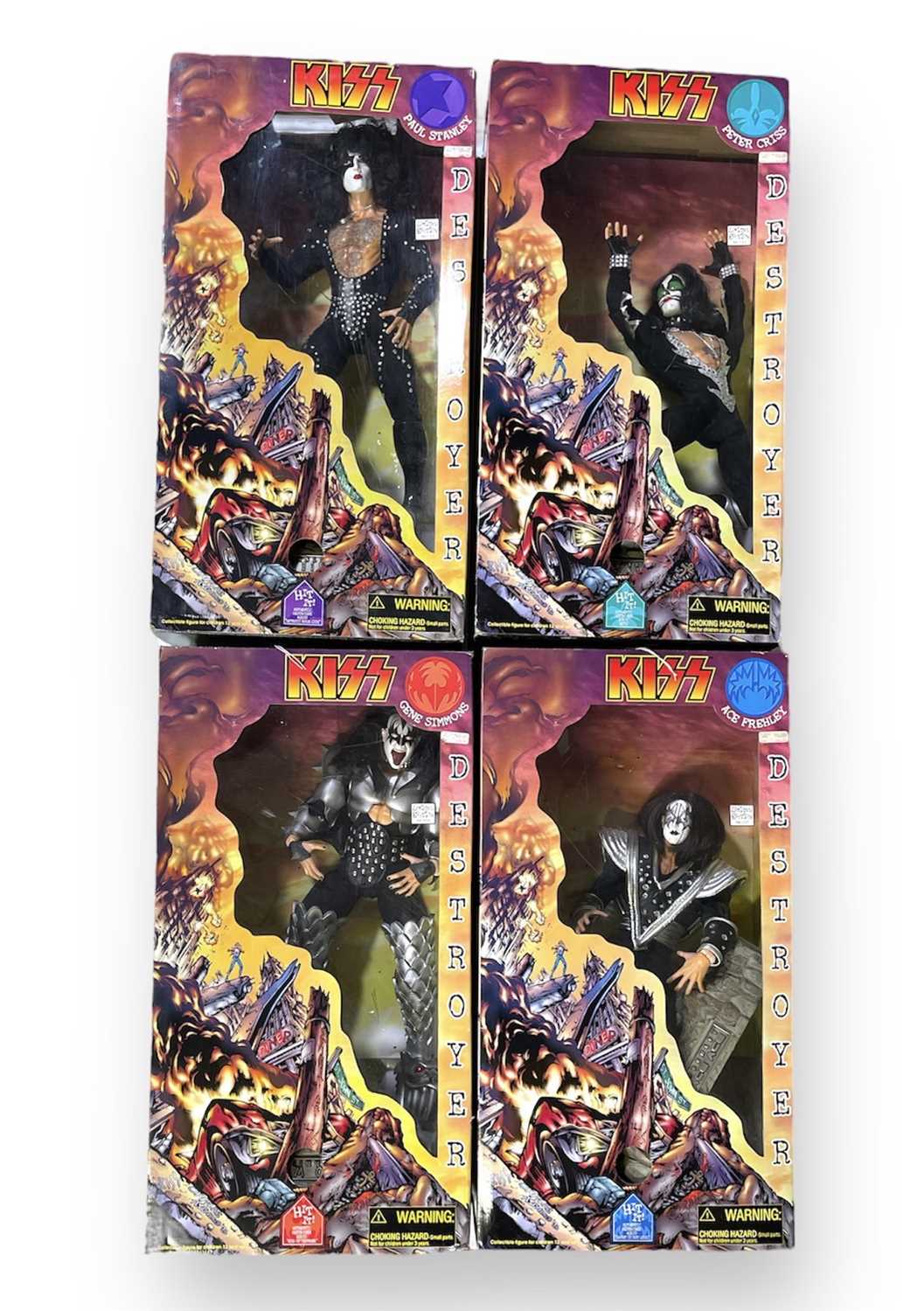 Lot 465 KISS LARGE BOXED FIGURINES FULL SET.