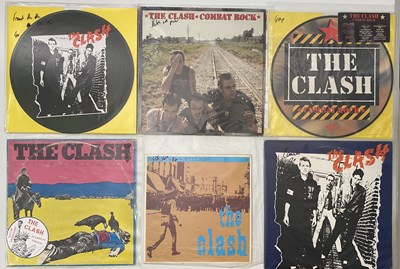 Lot 782 - THE CLASH - OVERSEAS LP PACK