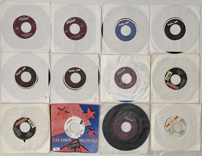 Lot 895 - METAL / ROCK - JUKEBOX 7" COLLECTION