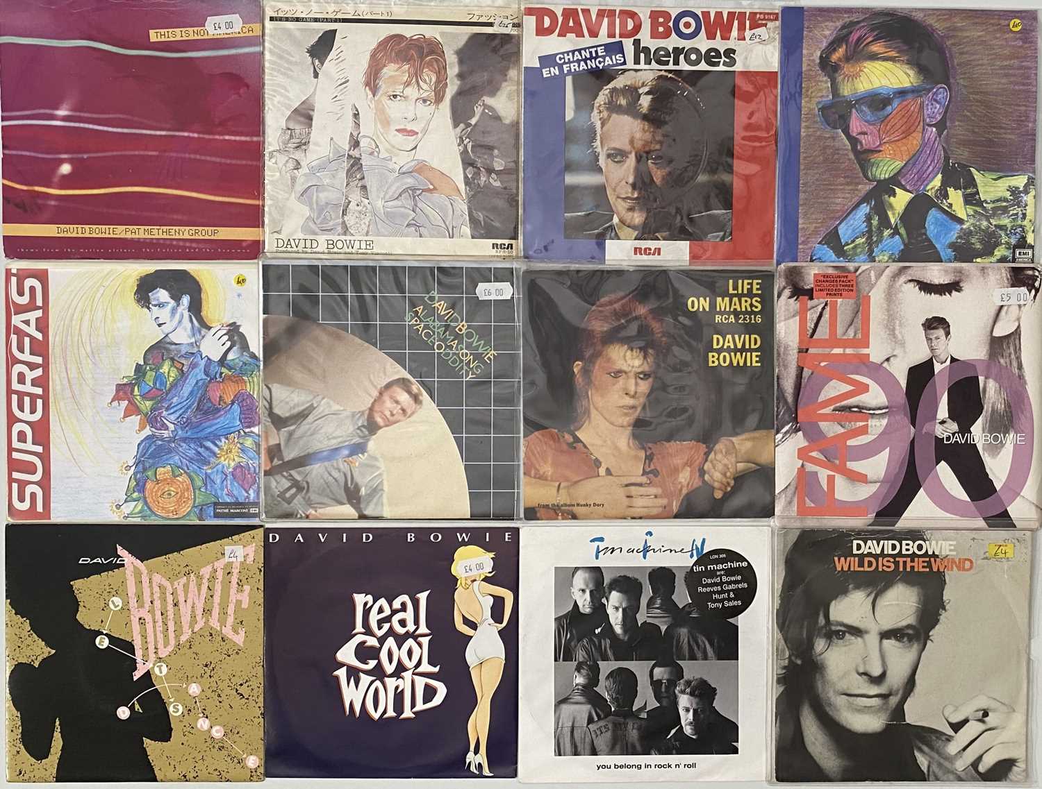 Lot 901 - DAVID BOWIE - 7