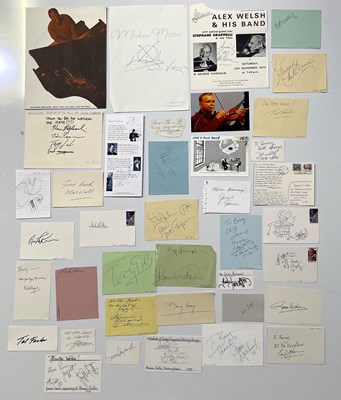 Lot 295 - JAZZ AUTOGRAPHS - THE BARRY MCRAE COLLECTION - LOOSE SIGNED CARDS.