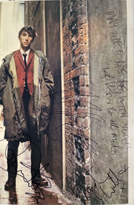 Lot 301 - THE WHO - QUADROPHENIA LP SIGNED BY ROGER DALTREY AND CAST.