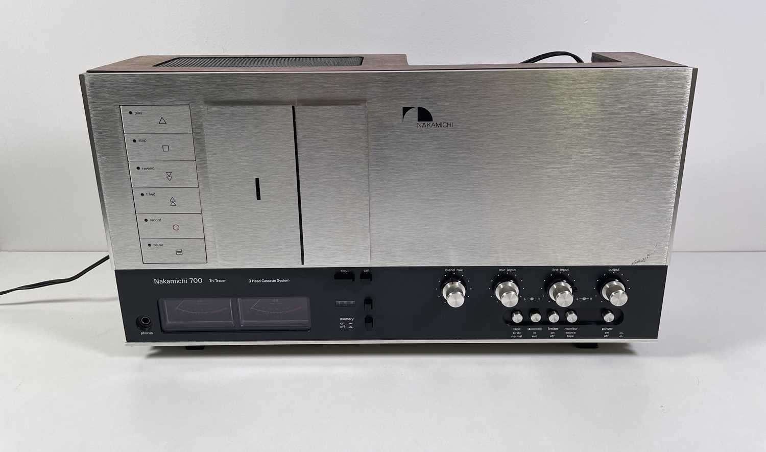 Lot 46 - NAKAMICHI 700 TAPE DECK - FULLY SERVICED.