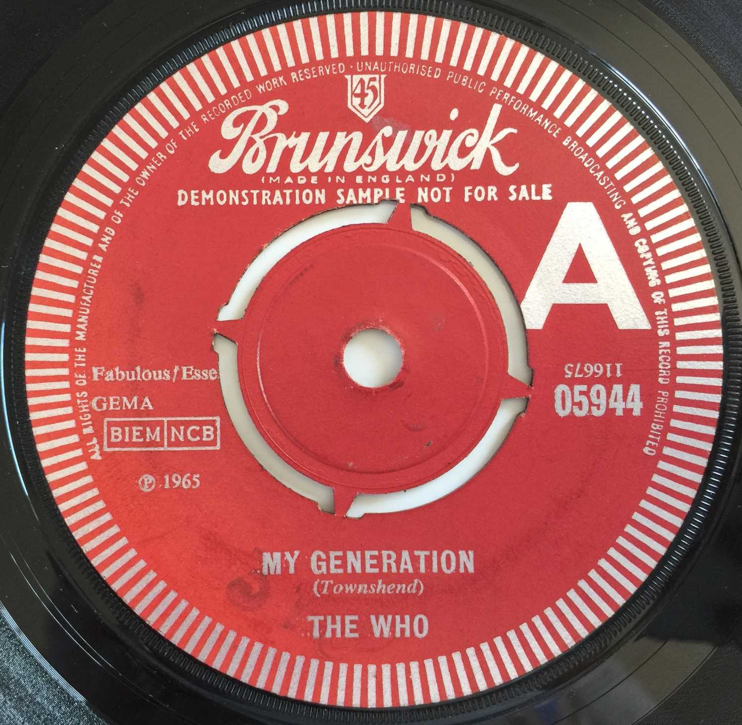 Lot 73 - THE WHO - MY GENERATION 7" (ORIGINAL UK DEMO - BRUNSWICK 05944)