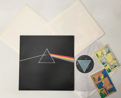 Lot 164 - PINK FLOYD - THE DARK SIDE OF THE MOON LP (UK SOLID TRIANGLE - SHVL 804)