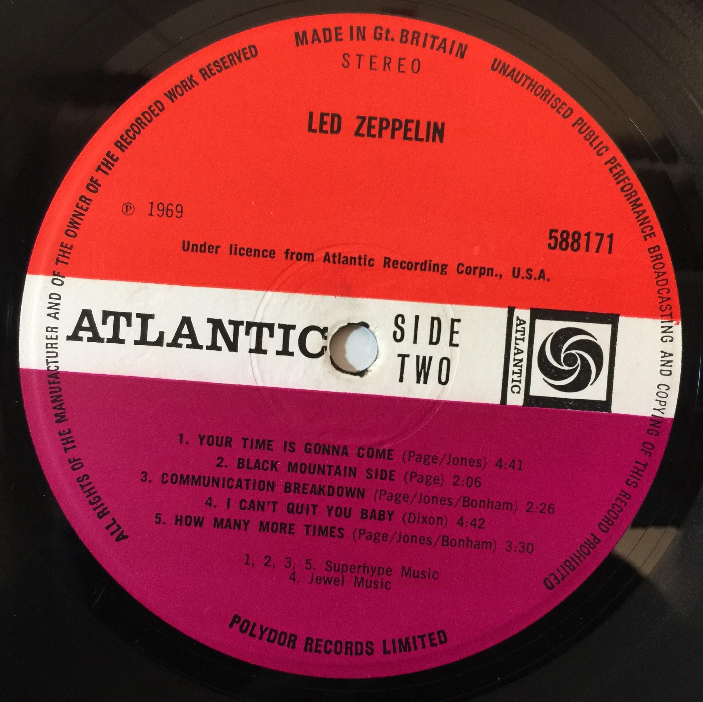Lot 733 - Led Zeppelin - Led Zeppelin LP (First UK