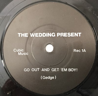 Lot 4 - THE WEDDING PRESENT - GO OUT AND GET 'EM BOY! 7" (REC 001)