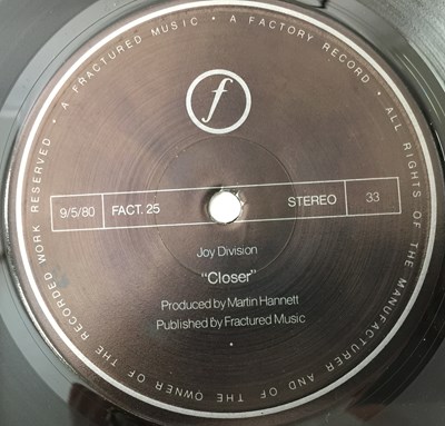 Lot 88 - JOY DIVISION - CLOSER LP (ORIGINAL UK TRANSLUCENT RED VINYL COPY - FACT 25).