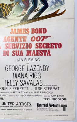 Lot 159 - JAMES BOND - ON HER MAJESTY'S SECRET SERVICE (1969) ITALIAN LOCADINA POSTER.