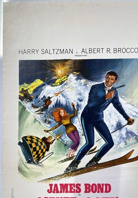 Lot 159 - JAMES BOND - ON HER MAJESTY'S SECRET SERVICE (1969) ITALIAN LOCADINA POSTER.