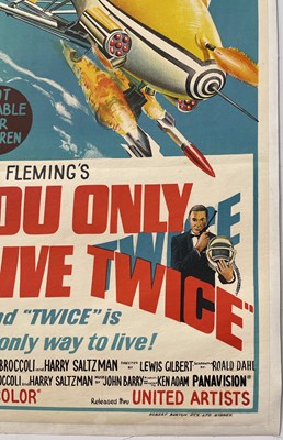 Lot 136 - JAMES BOND - YOU ONLY LIVE TWICE (1967) ORIGINAL AUSTRALIAN DAYBILL POSTER.