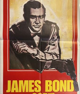 Lot 61 - JAMES BOND - DR NO (1962) - FRENCH FILM POSTER.