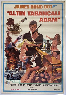 Lot 202 - JAMES BOND - THE MAN WITH THE GOLDEN GUN (1974) TURKISH FILM POSTER.