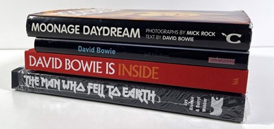 Lot 421 - DAVID BOWIE - COLLECTABLE BOOKS INC STUDIO CANAL MWFTE LTD EDITION/SIGNED MICK ROCK.
