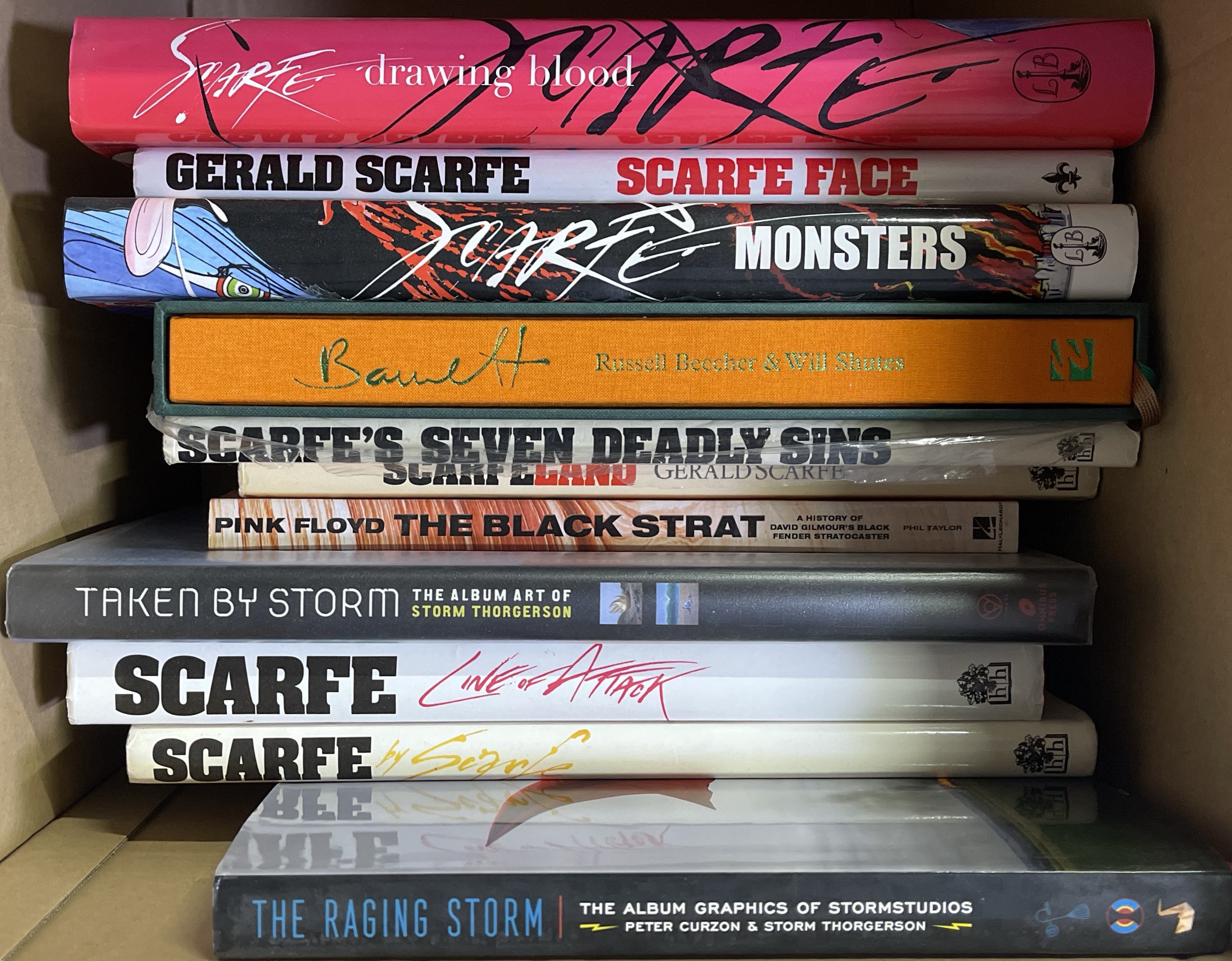 Lot 84 - PINK FLOYD - BOOK COLLECTION INC BARRETT BOOK