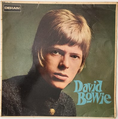 Lot 300 - DAVID BOWIE - DAVID BOWIE LP (ORIGINAL UK MONO COPY - DERAM DML 1007)