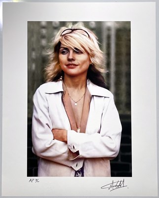 Lot 134 - DEBBIE HARRY / BLONDIE - MARTYN GODDARD SIGNED ARTIST PROOF PHOTOGRAPH.