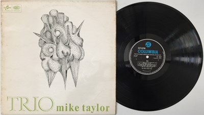 Lot 139 - THE MIKE TAYLOR TRIO - TRIO LP (ORIGINAL UK MONO COPY - COLUMBIA SX 6137)