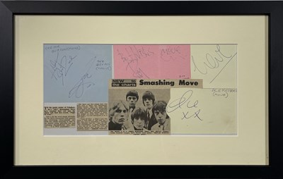 Lot 296 - THE MOVE - FULL SET OF SIGNATURES IN FRAMED DISPLAY.