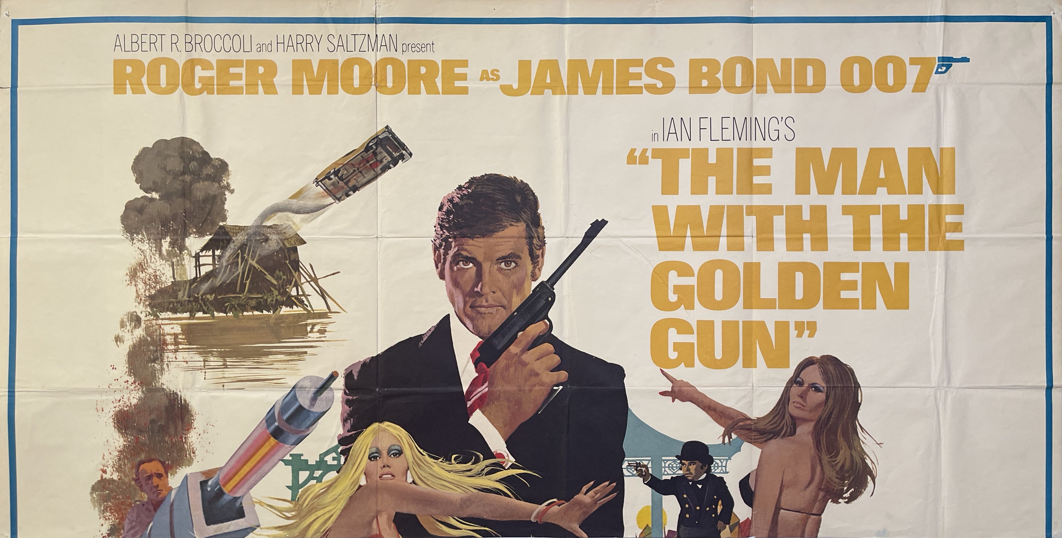 Lot 213 - JAMES BOND - THE MAN WITH THE GOLDEN GUN