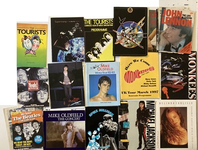 Lot 363 - CONCERT PROGRAMMES AND TICKETS - 70S-90S ROCK AND POP