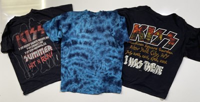 Lot 430 - KISS - C 1990S T-SHIRTS / CLOTHING.