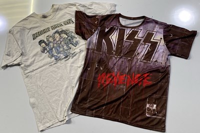 Lot 430 - KISS - C 1990S T-SHIRTS / CLOTHING.